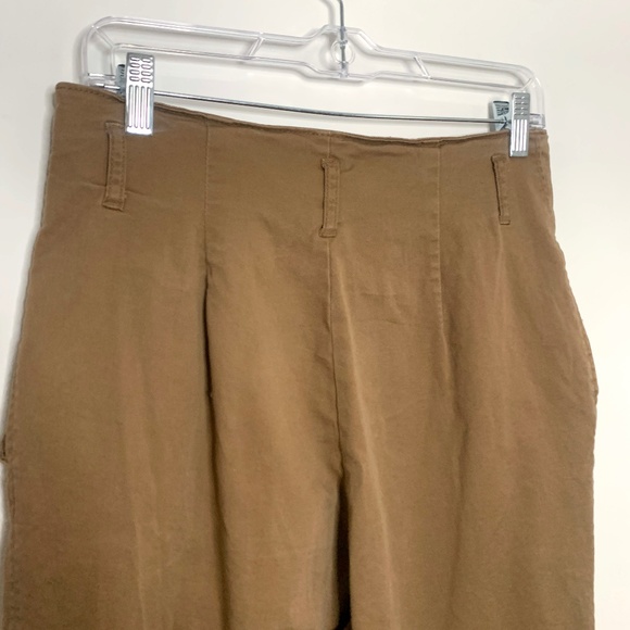 High-Waisted Khaki Pants - Picture 7 of 9